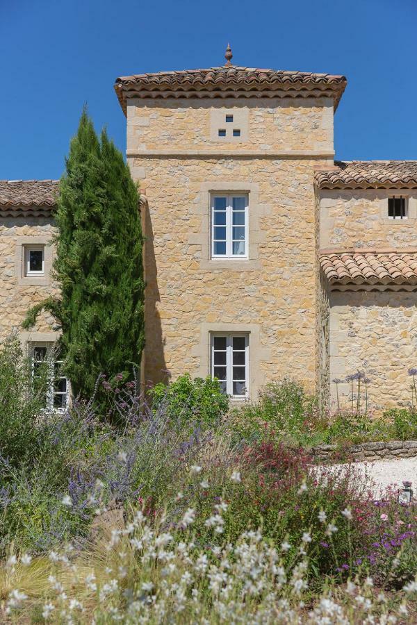 Le Mas Des Alexandrins Uzès Exterior foto