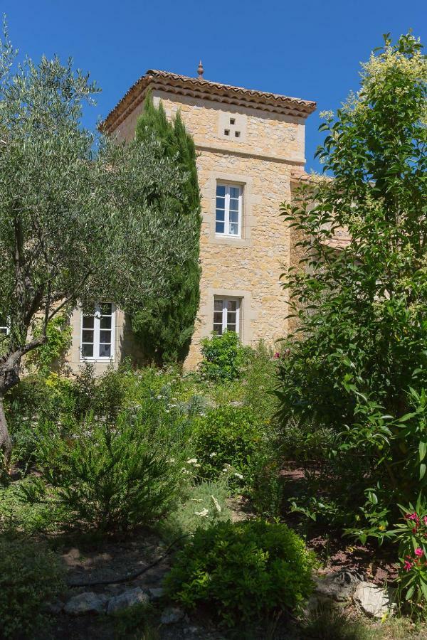 Le Mas Des Alexandrins Uzès Exterior foto