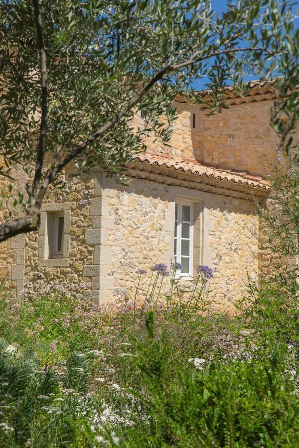 Le Mas Des Alexandrins Uzès Exterior foto